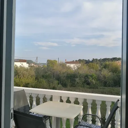 Bella Apartmani, Otok Ugljan - * Kali
