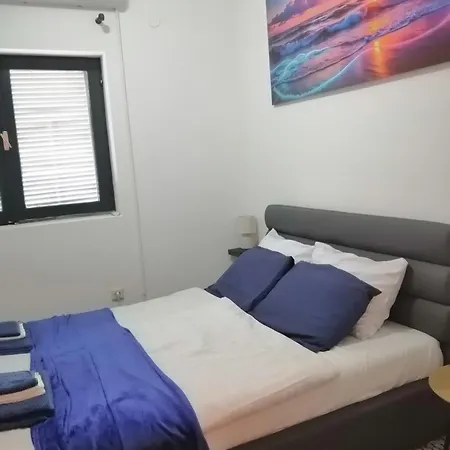 Bella Apartmani, Otok Ugljan - *