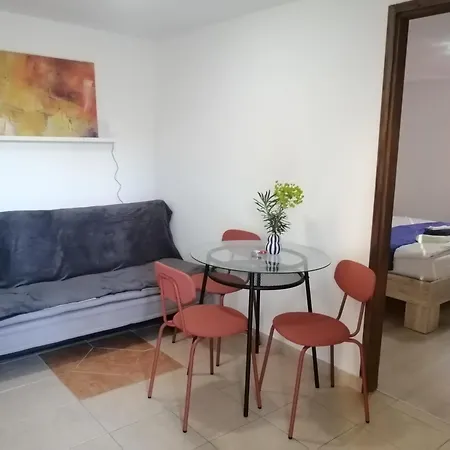 アパート Bella Apartmani, Otok Ugljan - カリ