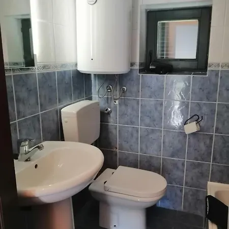 Bella Apartmani, Otok Ugljan - * カリ