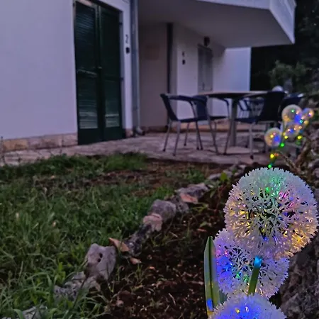 アパート Bella Apartmani, Otok Ugljan - カリ