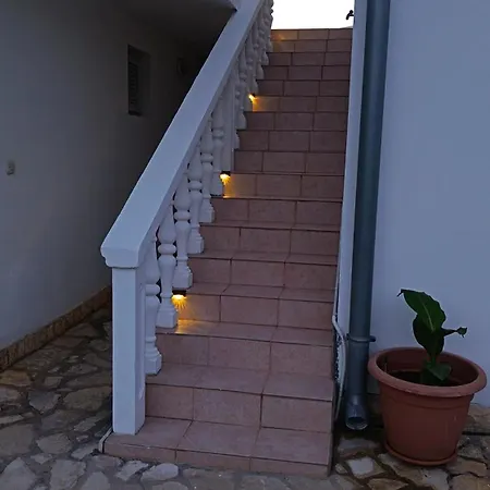 Bella Apartmani, Otok Ugljan - Kali