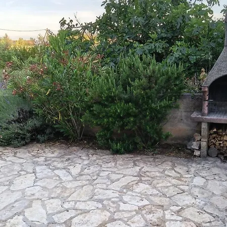 Bella Apartmani, Otok Ugljan -