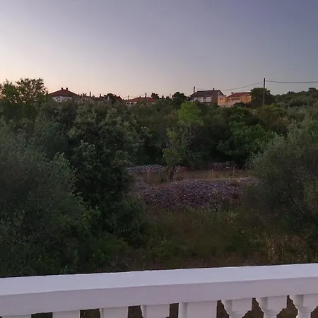 Bella Apartmani, Otok Ugljan - Appartamento